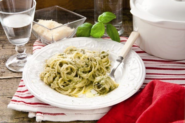 Pasta med vit sås och auberginer - Galbani