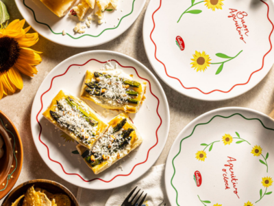 Parmesan & sotad sparristart med rostade pinjenötter på smördeg - Galbani